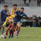 Aucas golea a Emelec en el primer tiempo.