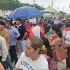 Una leve llovizna sorprendió a los peninsulares en esta jornada electoral