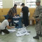 Inicia el conteo de votos de la consulta popular