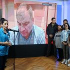 Luisa González, en Quito, y Rafael Correa, a través de una videollamada, hablaron sobre los resultados preliminares de la consulta.