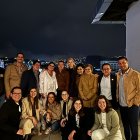 Noboa festejó los resultados de la consulta con ministros de su Gabinete, entre ellos, Michele Sensi Contugi (primero a la derecha).