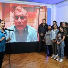 Correístas. En la rueda de prensa para cantar victoria, a Rafael Correa nomás le faltaba echarse a llorar.