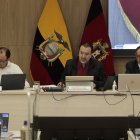 En Concejo se conoció el Proyecto de Resolución de Escala de Remuneraciones del Nivel Ejecutivo y Concejales Metropolitanos.