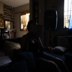 Los reclamos aumentan en Guayaquil porque los usuarios alegan que el servicio de CNEL no ha sido bueno hace meses y denuncian haber ya sido víctimas de cortes recurrentes.