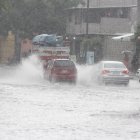 La av. Barcelona quedó completamente inundada previo al partido.