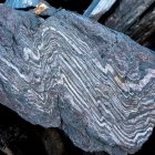 Formación de hierro bandeado de 3.700 millones de años de antigüedad que se encuentra en la parte noreste del Cinturón Supracrustal de Isua.