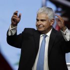 El candidato presidencial del partido RM, el exministro de Seguridad José Raúl Mulino, favorito en los sondeos para las elecciones del 5 de mayo.