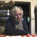 José Mujica anunció este lunes en una rueda de prensa que tiene un tumor en el esófago.