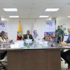 La vicepresidenta Calvache señaló que el reglamento será púbico cuando suba al pleno del CPCCS.