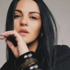 Maite Perroni tiene 41 años.