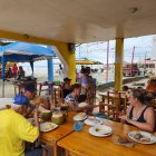 Restaurantes. Los locales de comida acogen al turista de un día y al de varios.