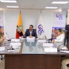 La aprobación de los reglamentos de realizó con la votación unánime del pleno del CPCCS.