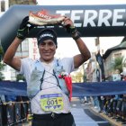 Remigio Huaman ganó la prueba de 80 kilómetros estableciendo récord en la prueba.