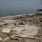 Obra de construcción clausurada debido a riesgo de contaminación del Lago de Coatepeque