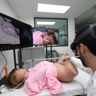 Panorama. La tecnología acerca a una realidad virtual a los estudiantes en sus distintas prácticas médicas.