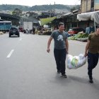 Las calles del mercado que antes tenían huecos ahora están pavimentadas