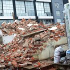 La vivienda patrimonial derrocada está ubicada en las calles Wilson y Leonidas Plaza. Ocupaba casi toda una cuadra.