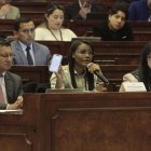 La fiscal general, Diana Salazar, acudió a la Comisión de Fiscalización para exponer los avances de varios casos.