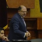 Kronfle anunció que se estudiará el caso para identificar si hubo alguna violación al procedimiento legislativo.