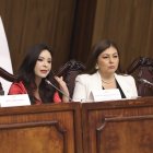 Pamela Aguirre intentó que Ronny Aleaga comparezca en la Comisión de Fiscalización, cuando intervenía la fiscal Diana Salazar.