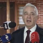 El expresidente colombiano, Álvaro Uribe, durante una rueda de prensa este viernes 17 de mayo en Bogotá (Colombia).