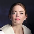 Cannes (France), 18/05/2024.- Emma Stone attends the press conference for "Kinds Of Kindness" during the 77th annual Cannes Film Festival, in Cannes, France, 18 May 2024. The film festival runs from 14 to 25 May 2024. (Cine, Francia) EFE/EPA/Neilson Barnard / POOL *** Local Caption *** CANNES, FRANCE - MAY 18: Emma Stone attends the "Kinds Of Kindness" press conference ahead of the 77th annual Cannes Film Festival at Palais des Festivals on May 18, 2024 in Cannes, France. (Photo by Neilson Barnard/Getty Images)