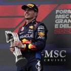Imola (Italy), 19/05/2024.- Red Bull Racing driver Max Verstappen of Netherlands celebrates on the podium after winning the Formula One 1 Grand Prix of the Emilia Romagna in Imola, Italy, 19 May 2024. (Fórmula Uno, Italia, Países Bajos; Holanda) EFE/EPA/DANILO DI GIOVANNI
