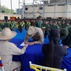 Integrantes de la Milicia, en una concentración para rechazar las sanciones de Estados Unidos a Venezuela.