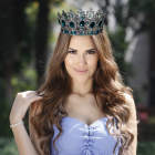 Alejandra no descarta participar por la corona de Miss Ecuador.