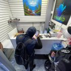 Los comerciantes no justificaron la procedencia de 86 celulares.