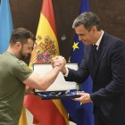 Pedro Sánchez y Volodímir Zelenski​, durante el encuentro en el palacio de La Moncloa en Madrid