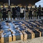 Los paquetes con droga y los detenidos llegaron a Salinas la madrugada de este martes 28 de mayo.