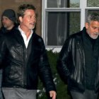 Los actores George Clooney y Brad Pitt.