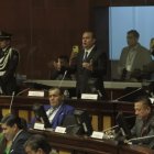 Carlos Vera Mora expone en el Pleno las pruebas para solicitar la censura del exministro del Interior, Juan Zapata.