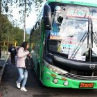 n La Vicentina se embarcan pasajeros que estudian o trabajan en el Valle.