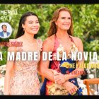 La madre de la novia con Miranda Cosgrove.