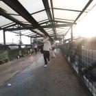 Este 30 de mayo fue común ver a los estudiantes recorrer las calles de la ciudad con abrigos.