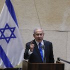 Según la encuesta, un 36 % de los votantes israelíes preferirían a Netanyahu como mandatario.