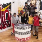 Artistas urbanos de todo el país y de varias generaciones participan en la retrospectiva, que se estrena hoy.