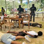 Una familia fue liberada por agentes policiales.