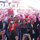 La candidata presidencial opositora Xóchitl Gálvez,habla durante una rueda de prensa este domingo, en Ciudad de México (México).
