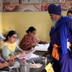 Votantes en Amritsar el 1 de junio.