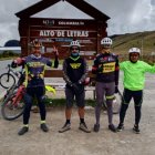 Ciclistas de la Calle conquistó el Alto de Letras, en Colombia.