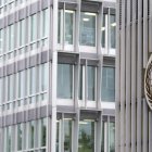 El edificio de la Organización Mundial de la Salud en Ginebra, Suiza, el 27 de abril de 2009.