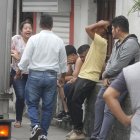 Tragedia. Familiares del fallecido acudieron al sitio de su muerte.