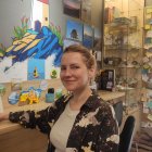 La empresaria Ksenia Kleinos tuvo que huir de su ciudad natal costera, Berdiansk, en la región sureña de Zaporiyia