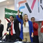 Andrea González Nader se unió al Partido Sociedad Patriótica (PSP) y presentó su candidatura presidencial junto a Lucio Gutiérrez.