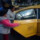 Uno de los grupos beneficiarios de las compensaciones son los taxistas.