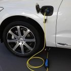 Empresa.- Un carro que funciona con electricidad.