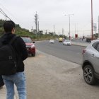 La víctima esperaba el expreso para dirigirse hacia la universidad.